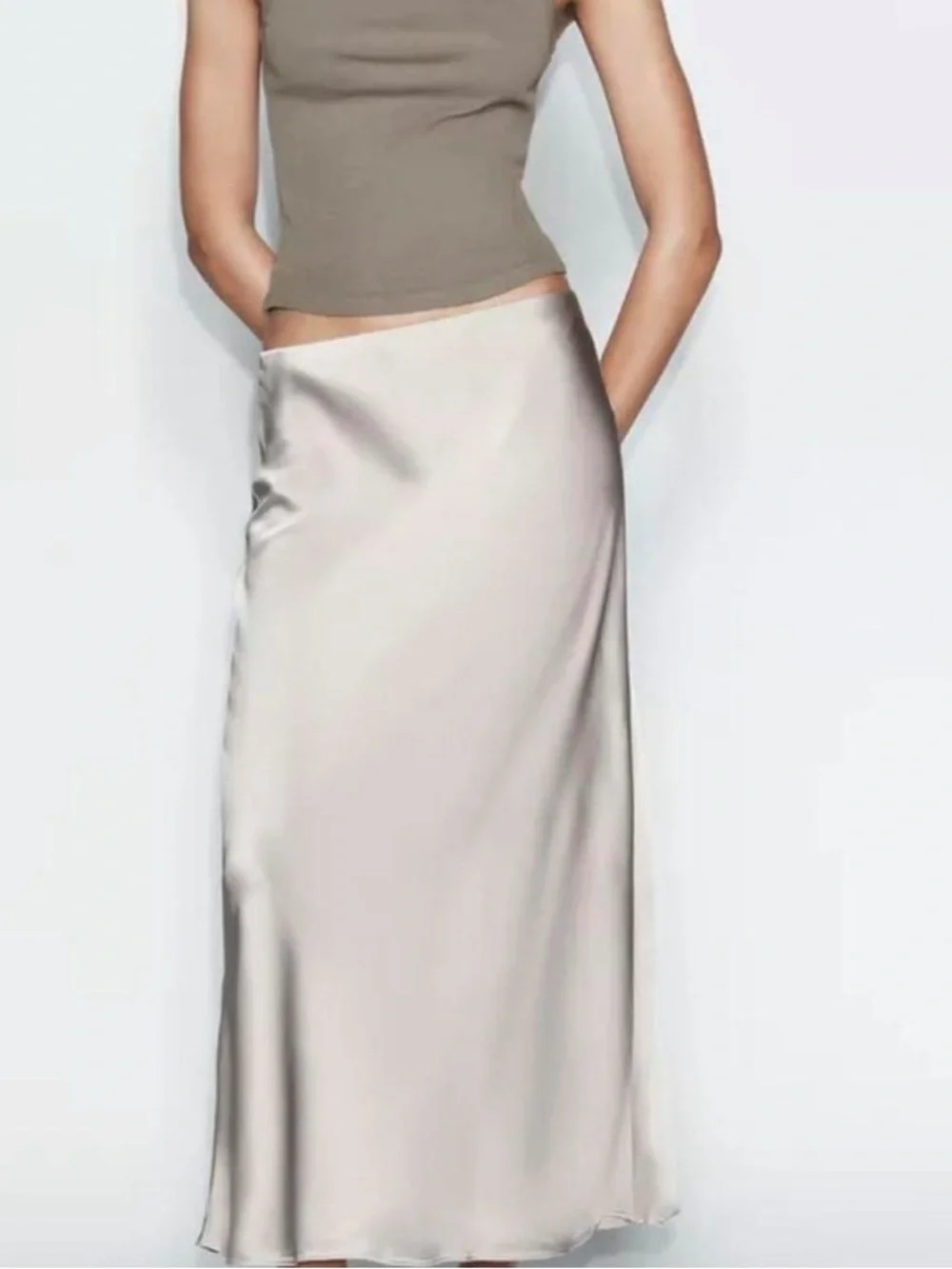 Zara Silver Satin A-Line Midi Skirt - Picture 10 of 11